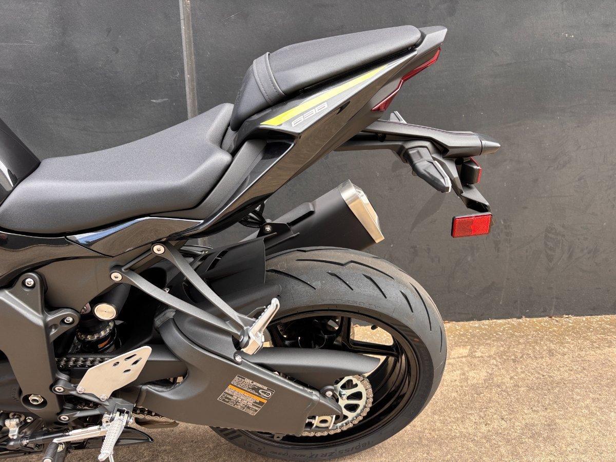 2026 KAWASAKI NINJA ZX-6R (636) SPORTS