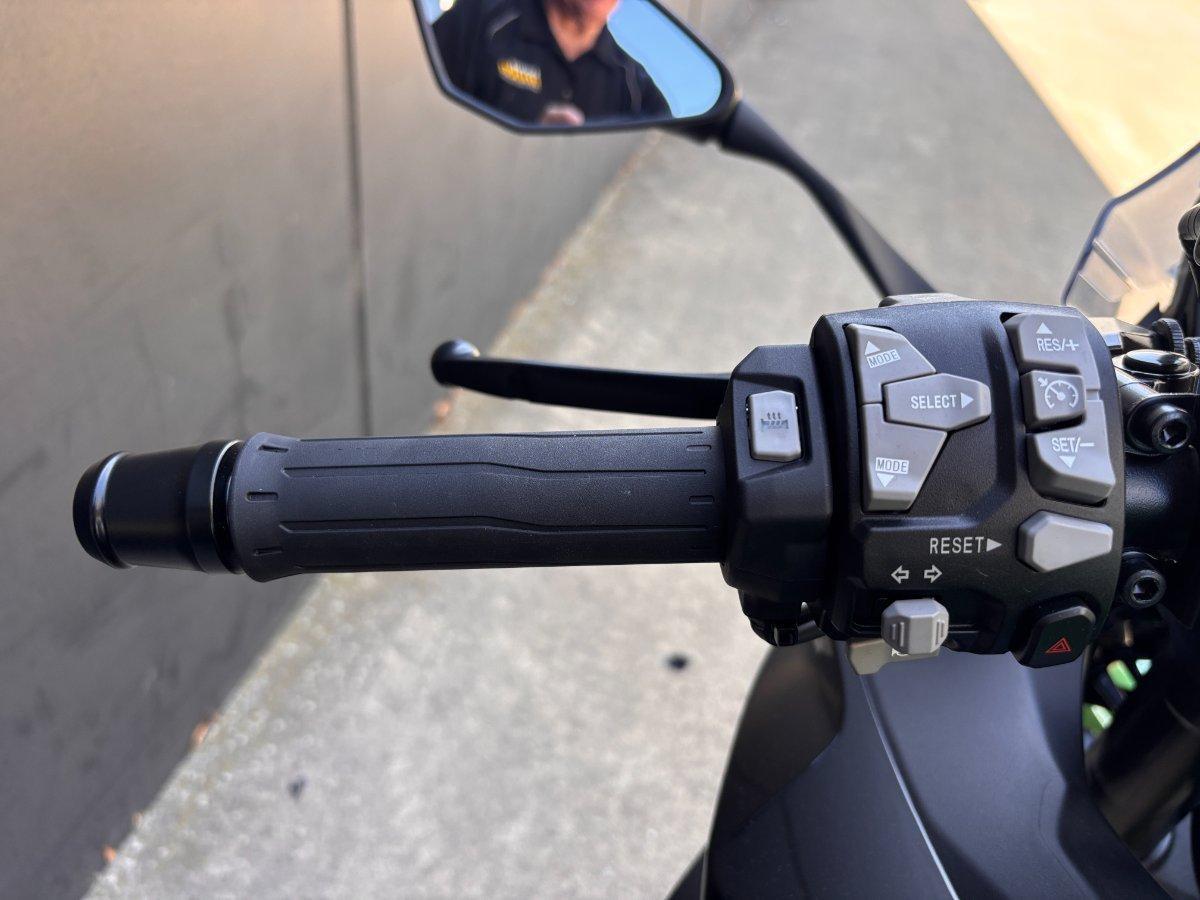 2026 KAWASAKI NINJA 1100SX SPORTS