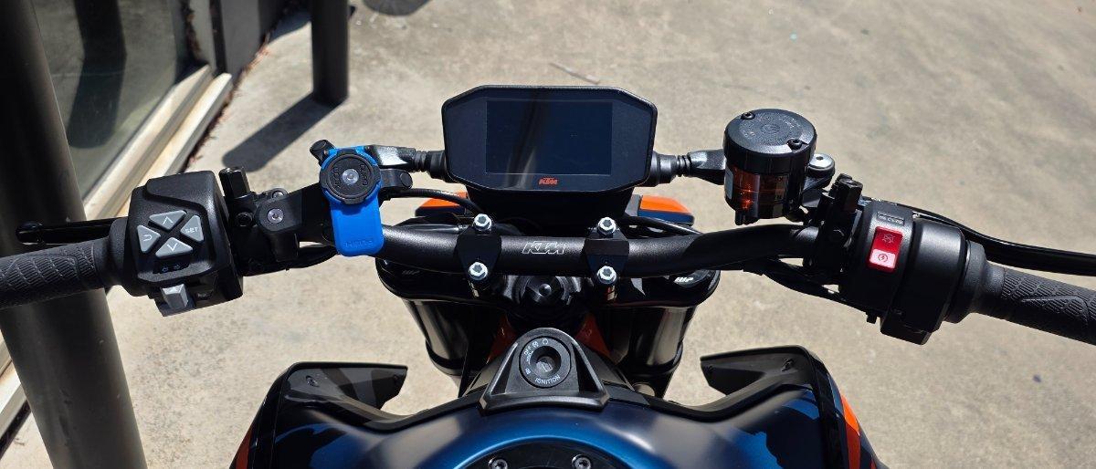 2023 KTM 890 DUKE R ROAD