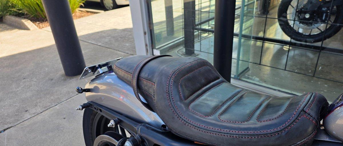 2017 HARLEY-DAVIDSON XL1200C 1200 CUSTOM CRUISER