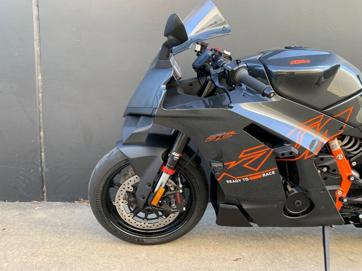 2026 KTM 990 RC R SPORTS