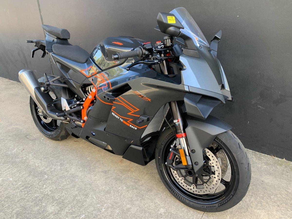 2026 KTM 990 RC R SPORTS