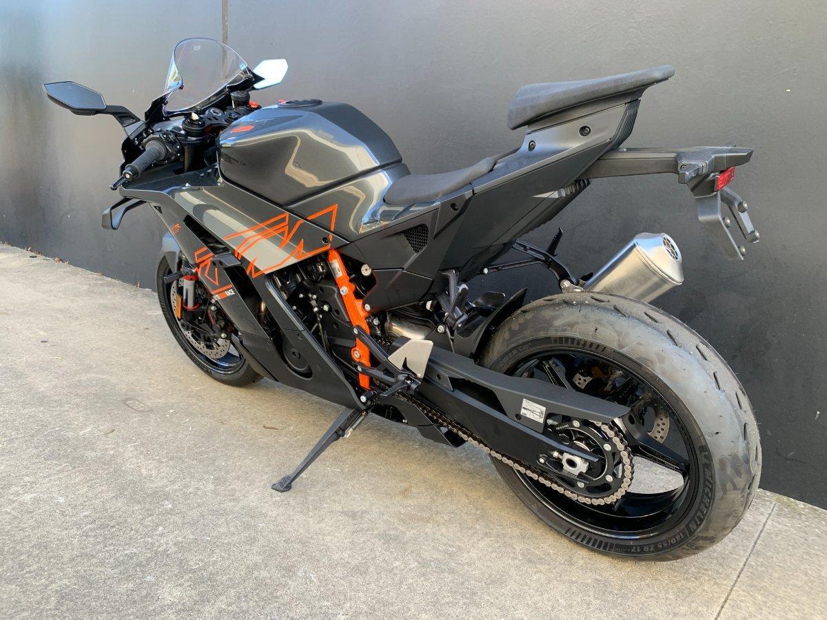 2026 KTM 990 RC R SPORTS