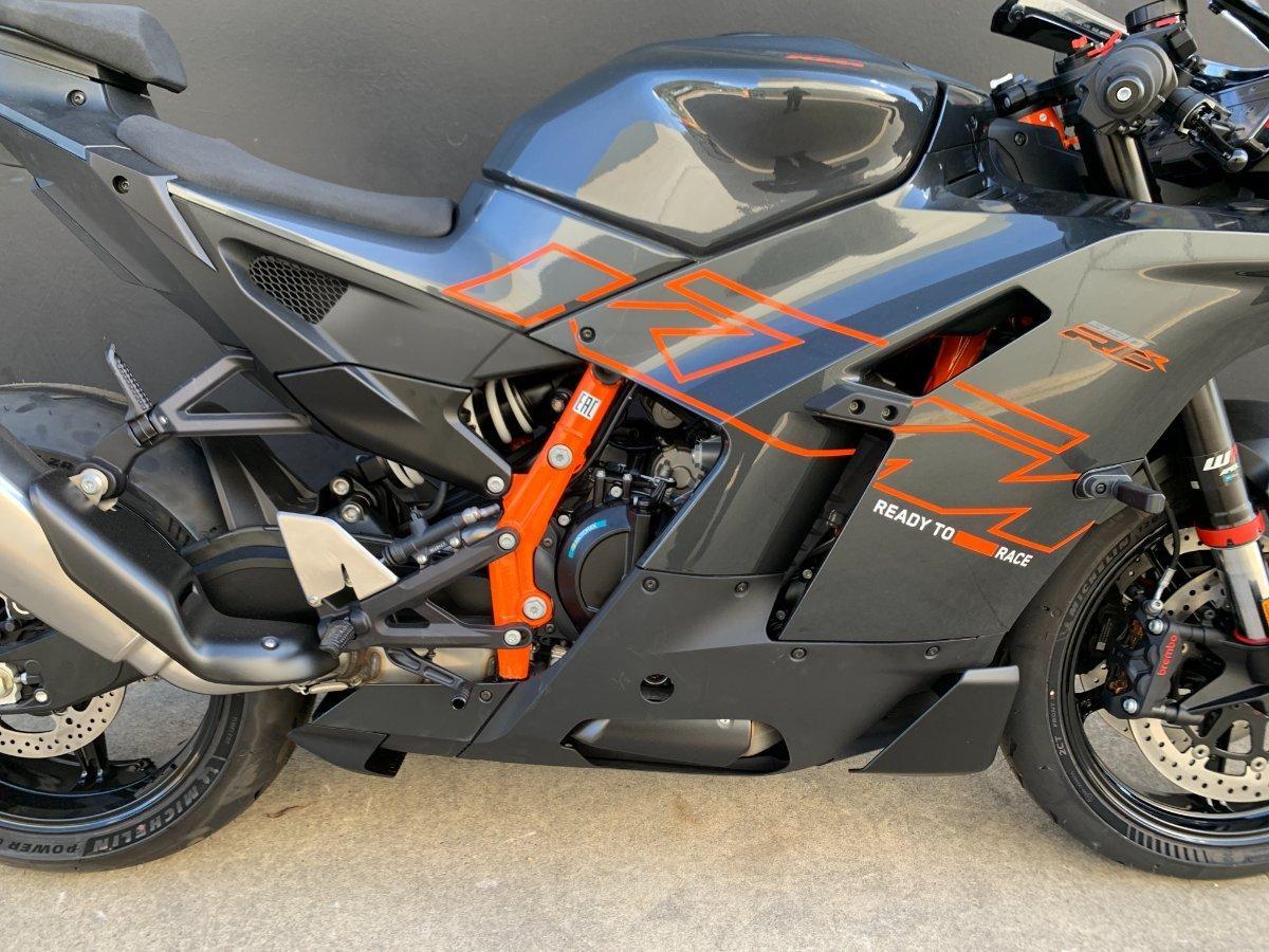 2026 KTM 990 RC R SPORTS