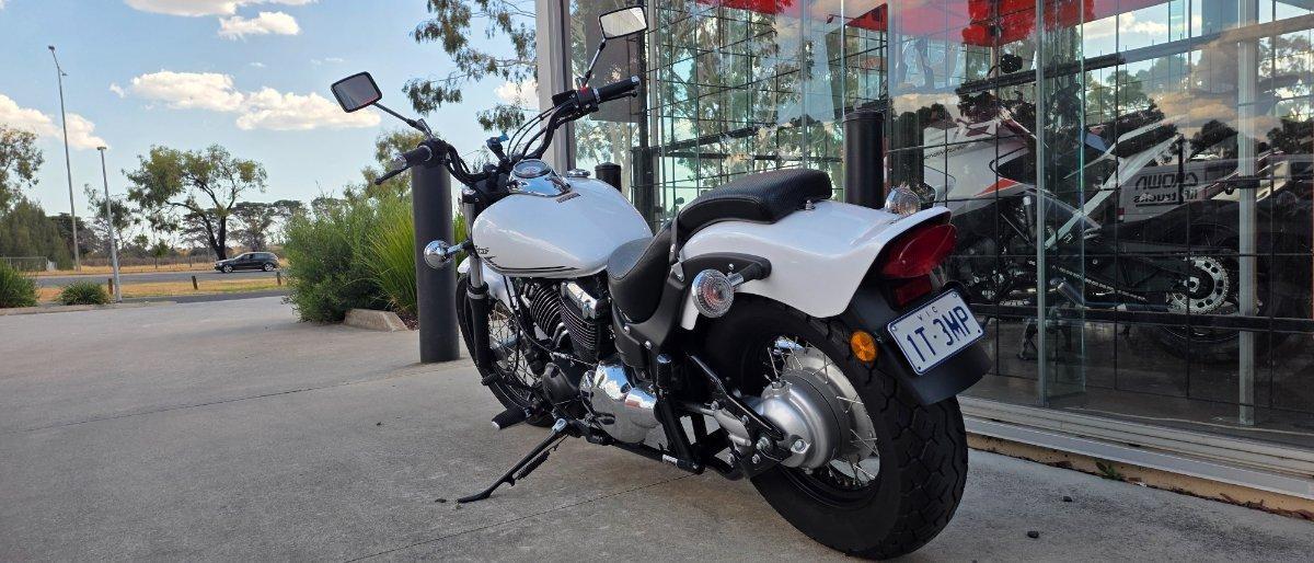 2015 YAMAHA XVS650 V-STAR CUSTOM CRUISER