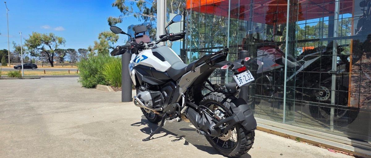 2025 BMW R 1300 GS PURE DUAL SPORTS