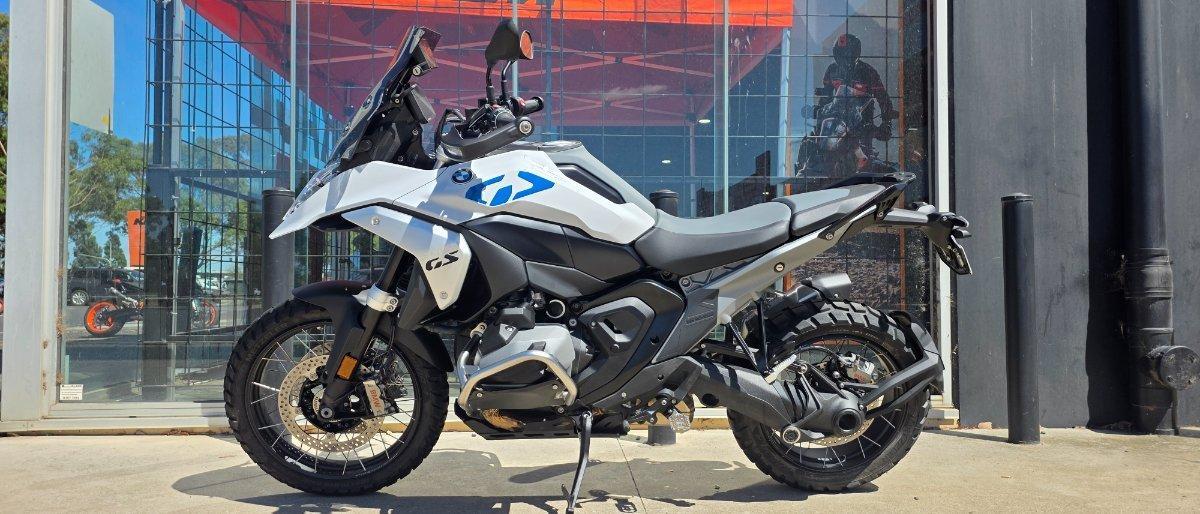 2025 BMW R 1300 GS PURE DUAL SPORTS
