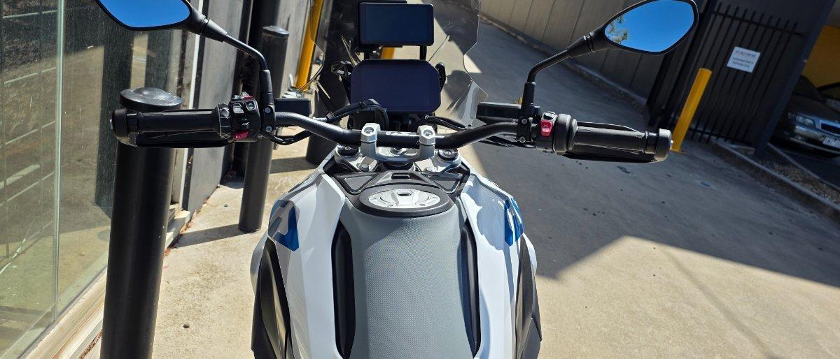 2025 BMW R 1300 GS PURE DUAL SPORTS