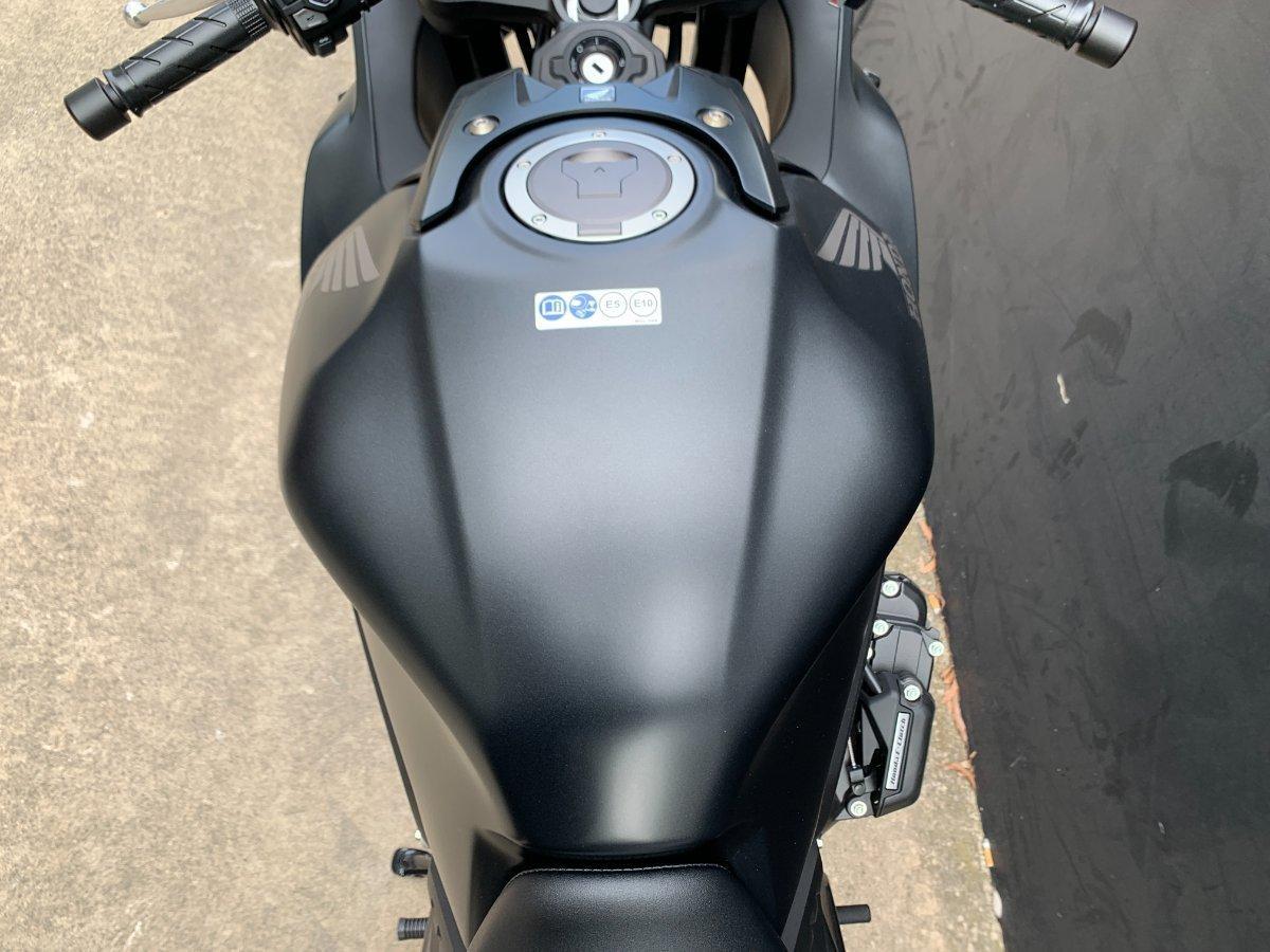2026 HONDA CBR650R E-CLUTCH SPORTS