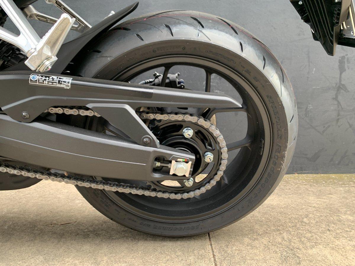 2026 HONDA CBR650R E-CLUTCH SPORTS