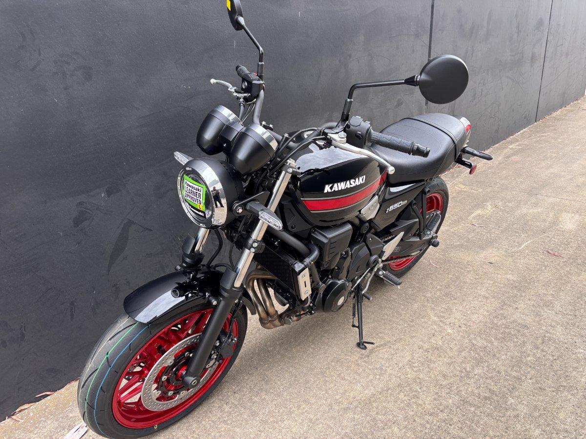 2025 KAWASAKI Z650 RS ROAD