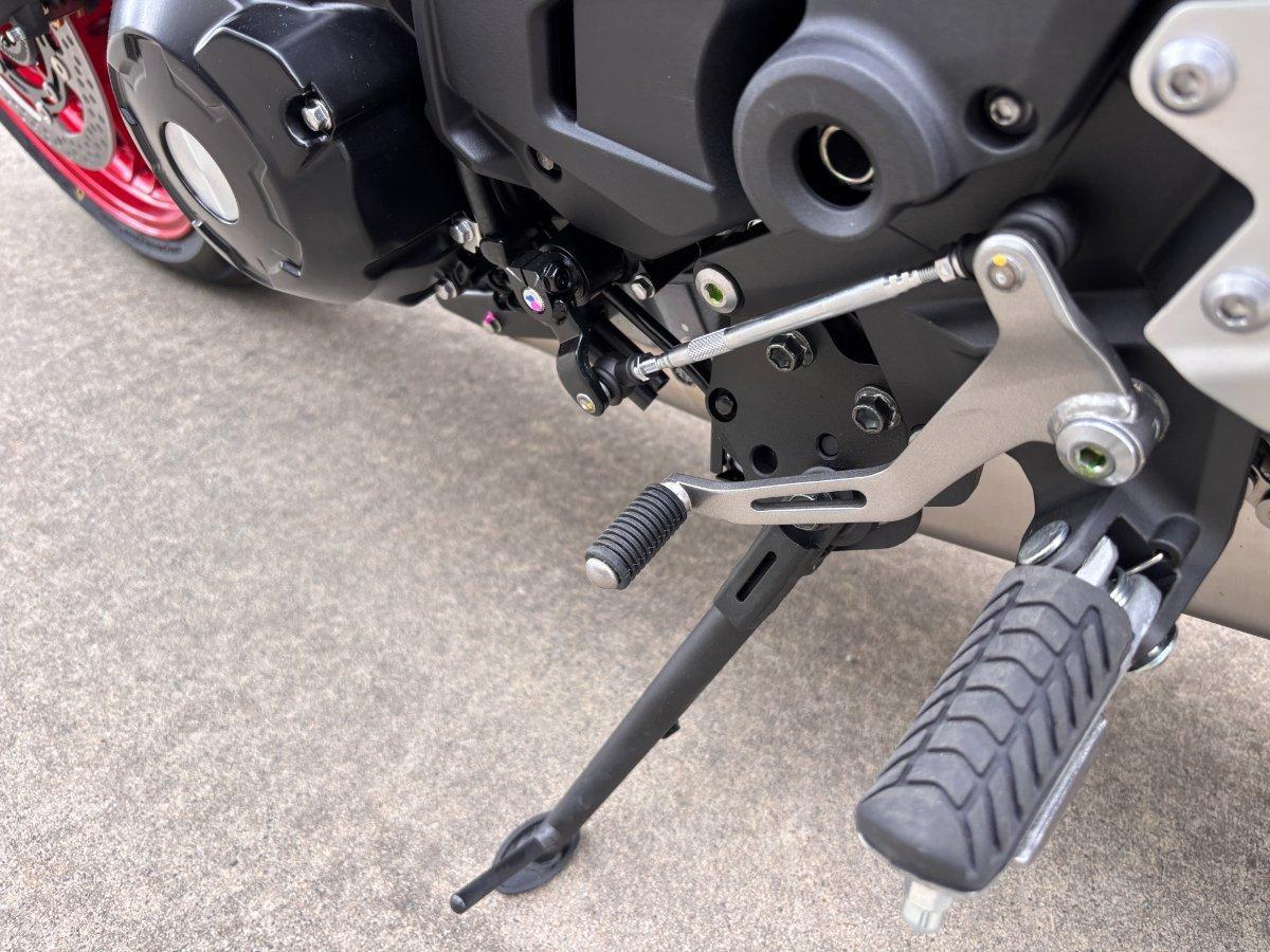 2025 KAWASAKI Z650 RS ROAD