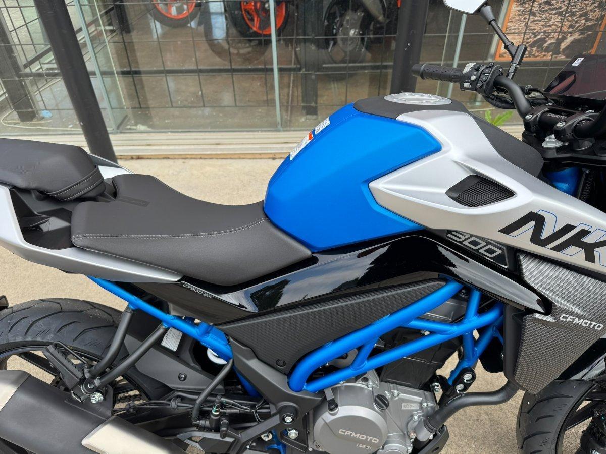 2025 CF MOTO 300 NK ABS ROAD