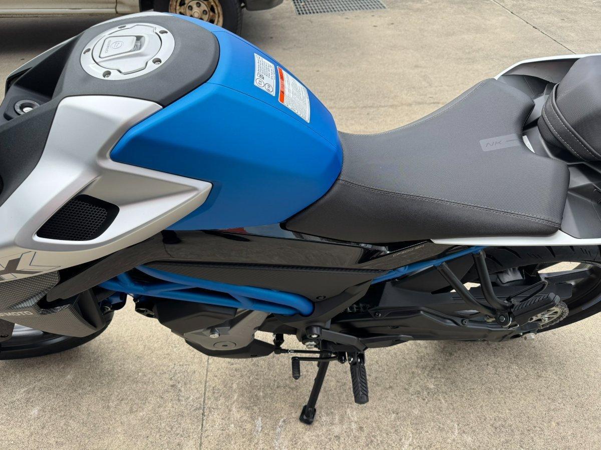 2025 CF MOTO 300 NK ABS ROAD