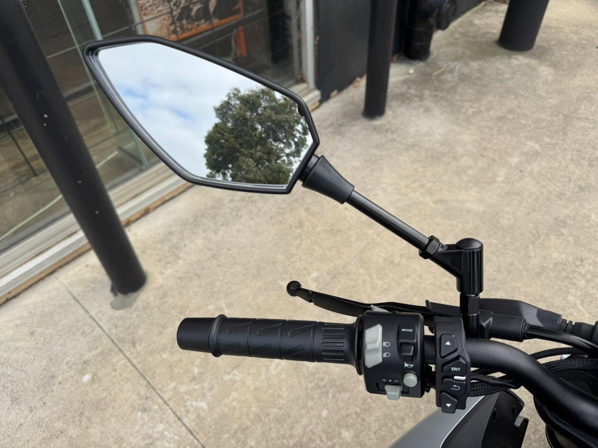 2025 CF MOTO 300 NK ABS ROAD