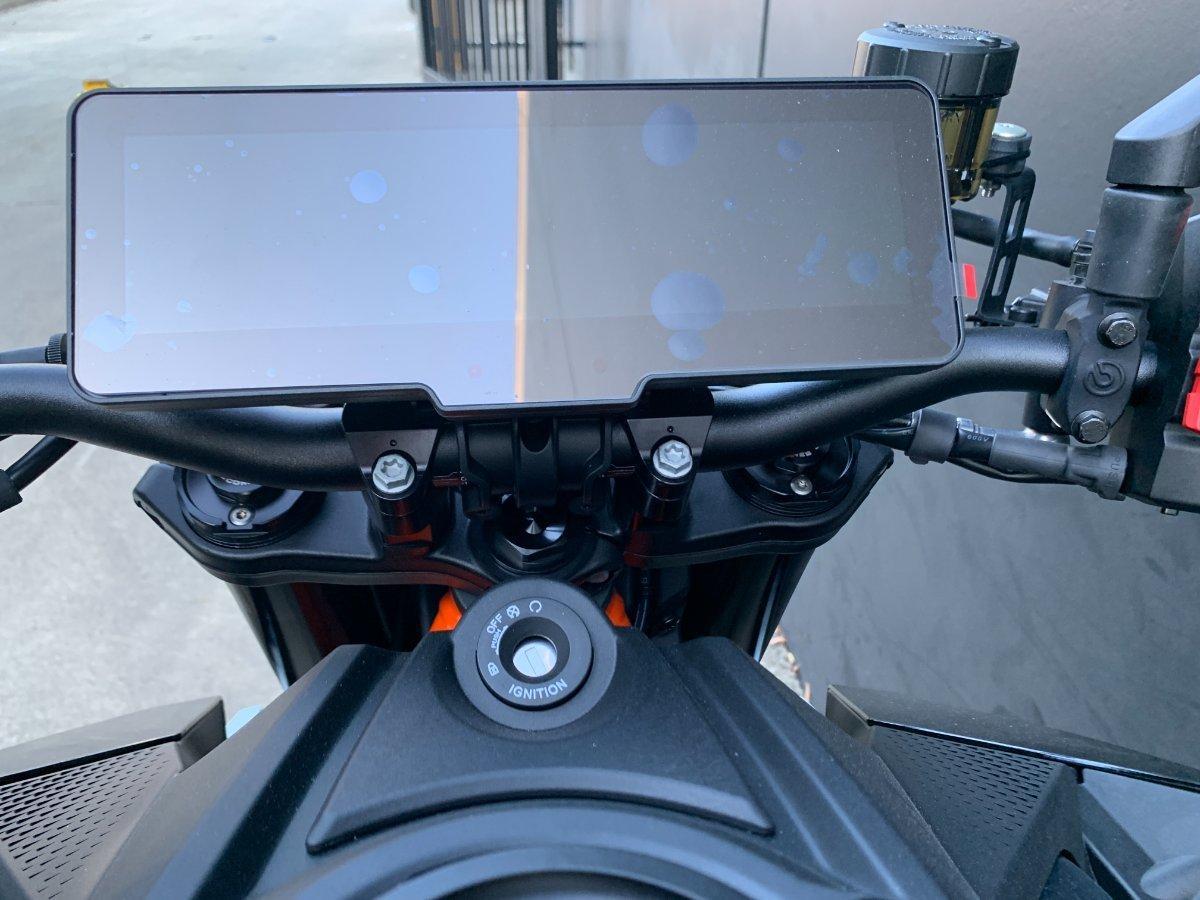 2026 KTM 990 DUKE R ROAD