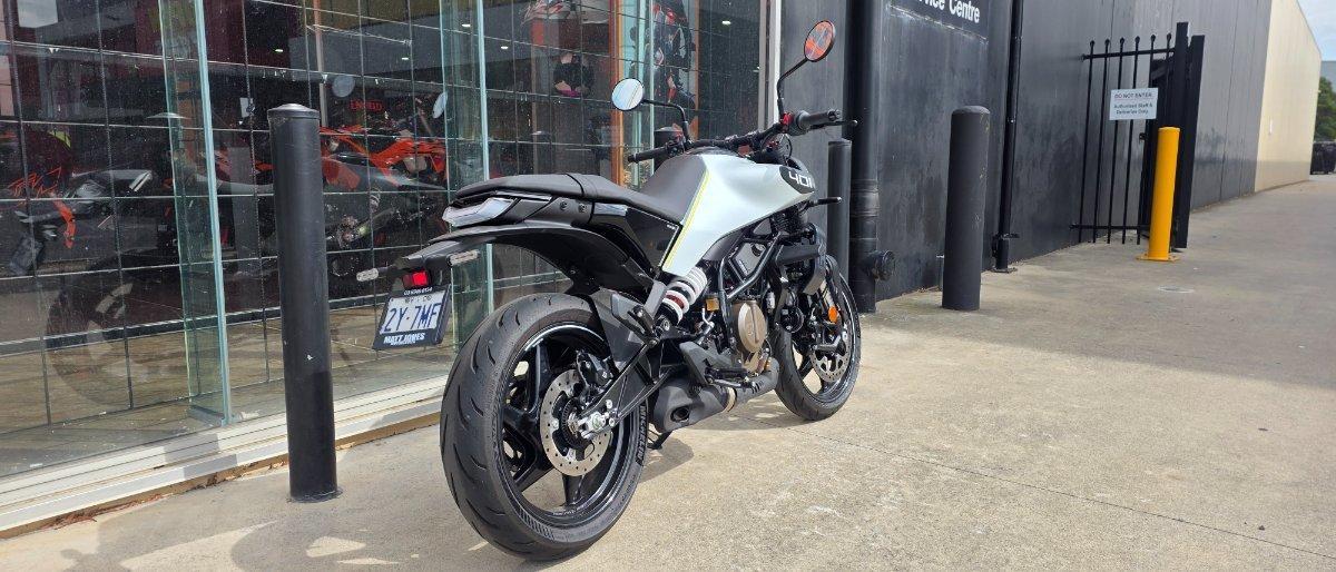 2024 HUSQVARNA VITPILEN 401 ROAD