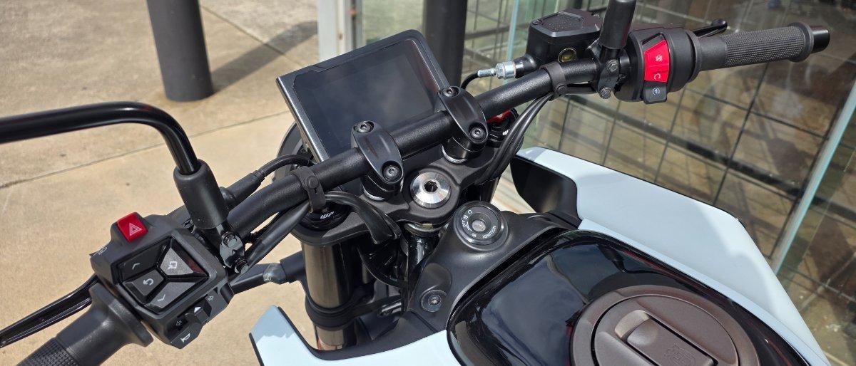 2024 HUSQVARNA VITPILEN 401 ROAD