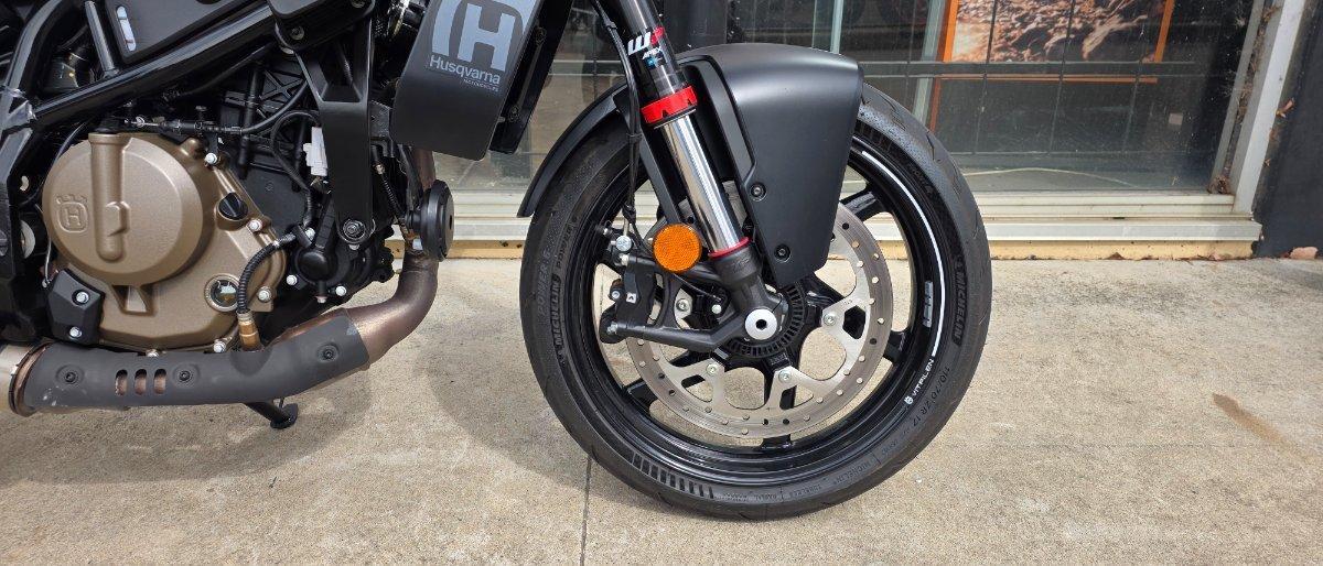 2024 HUSQVARNA VITPILEN 401 ROAD