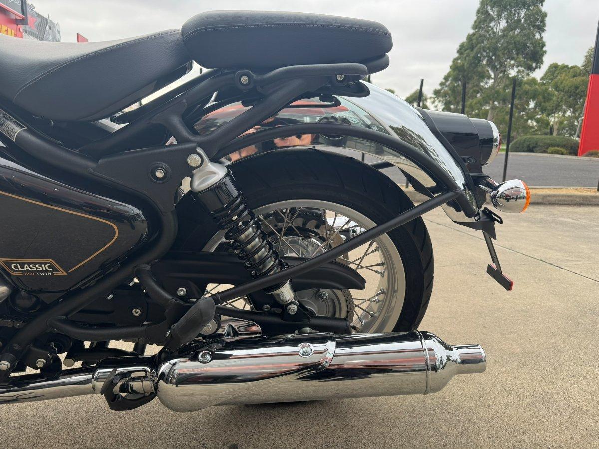 2025 ROYAL ENFIELD CLASSIC 650 TWIN ROAD