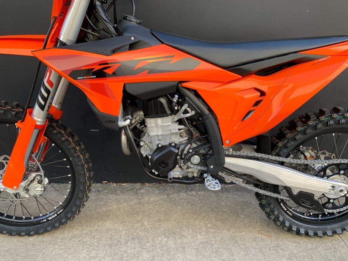 2025 KTM 450 SX-F MOTOCROSS