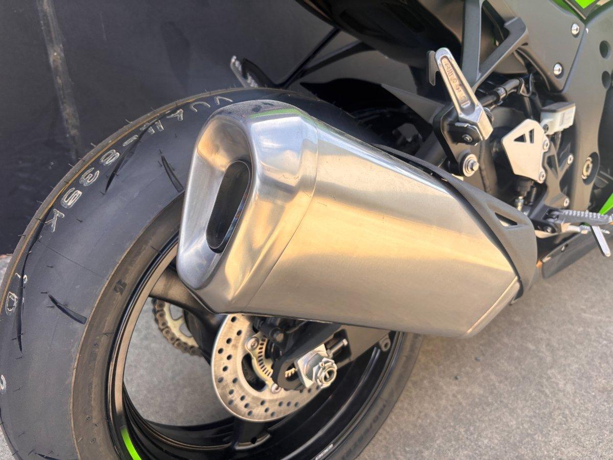 2025 KAWASAKI NINJA ZX-10R SPORTS