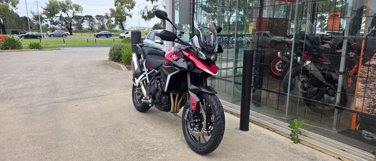 2025 TRIUMPH TIGER 900 GT PRO DUAL SPORTS