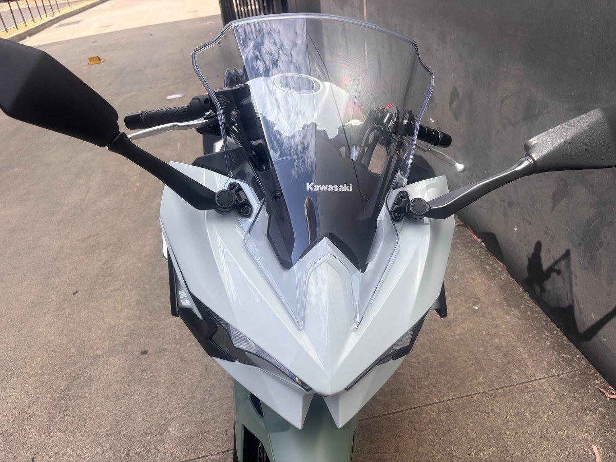 2026 KAWASAKI NINJA 500 SE (LAMS) SPORTS