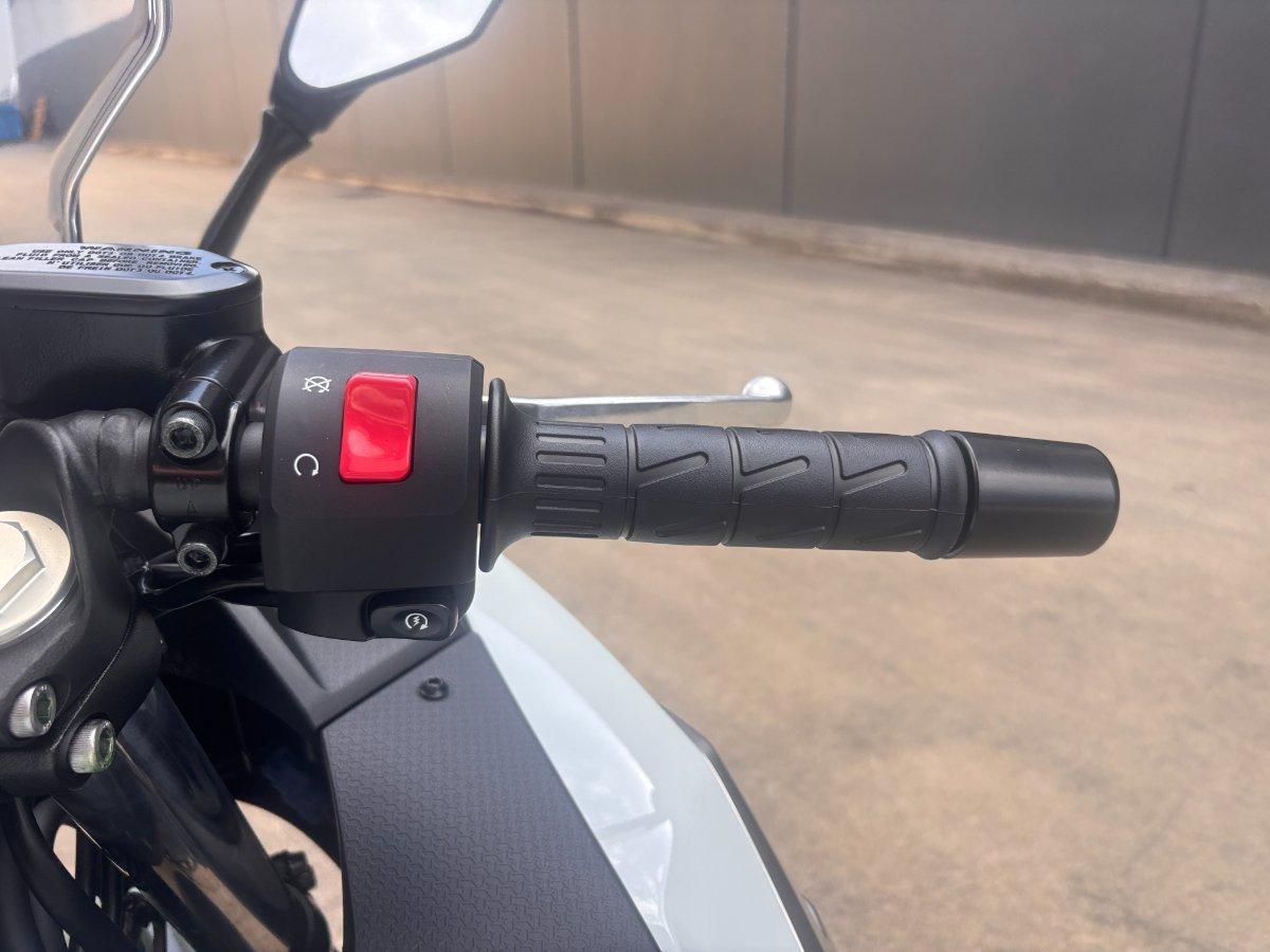 2026 KAWASAKI NINJA 500 SE (LAMS) SPORTS
