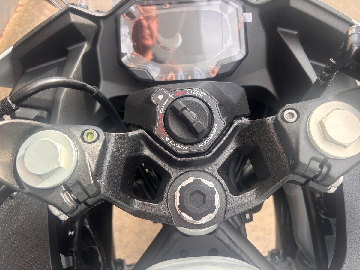 2026 KAWASAKI NINJA 500 SE (LAMS) SPORTS