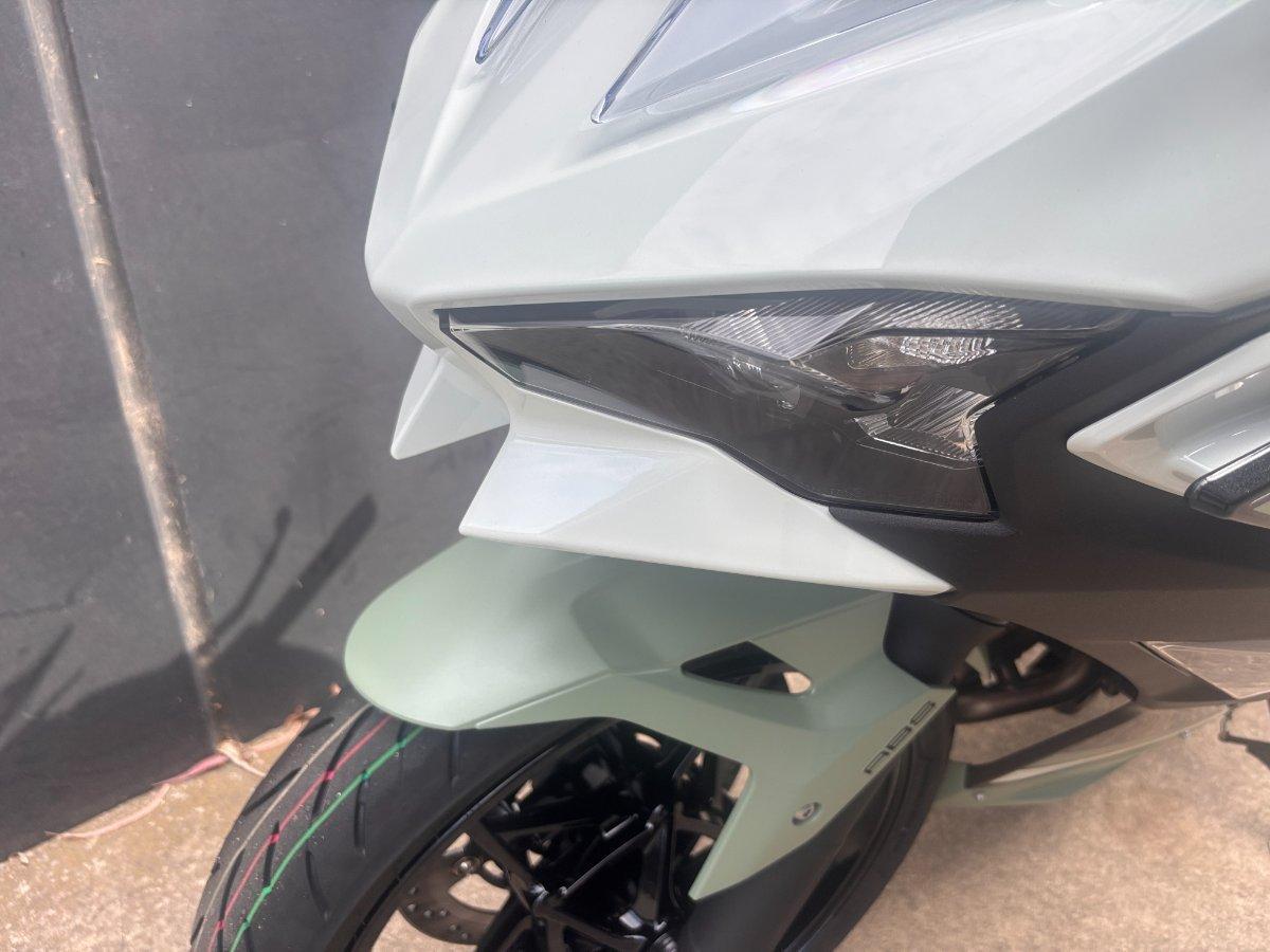 2026 KAWASAKI NINJA 500 SE (LAMS) SPORTS
