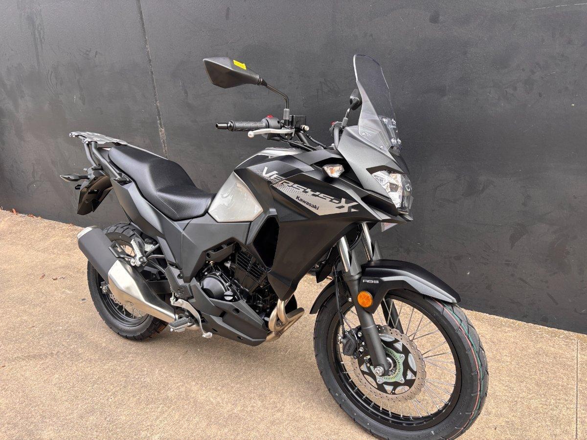 2026 KAWASAKI VERSYS-X 300 SPORTS