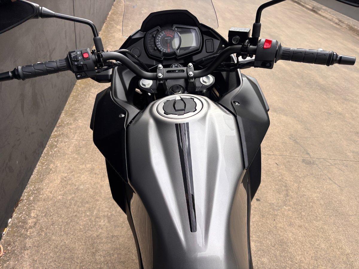 2026 KAWASAKI VERSYS-X 300 SPORTS