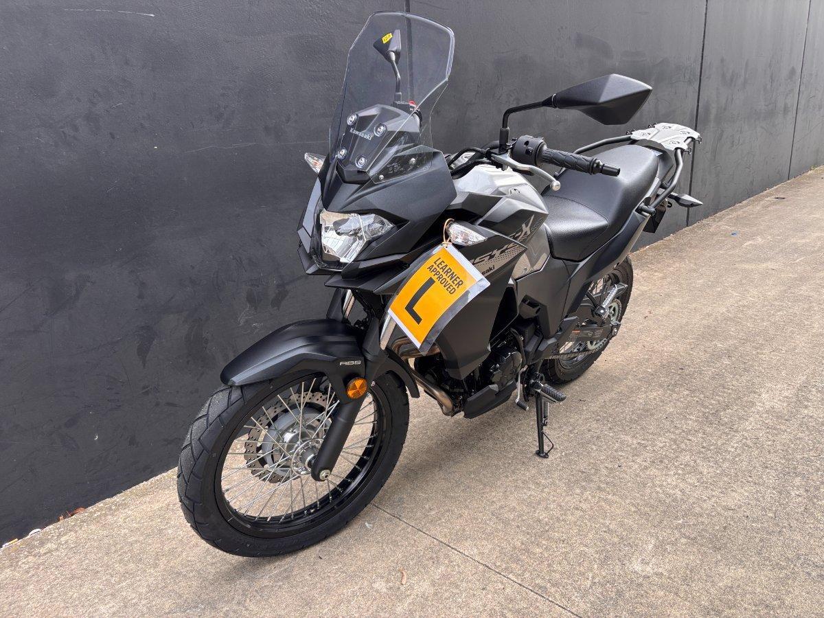 2026 KAWASAKI VERSYS-X 300 SPORTS