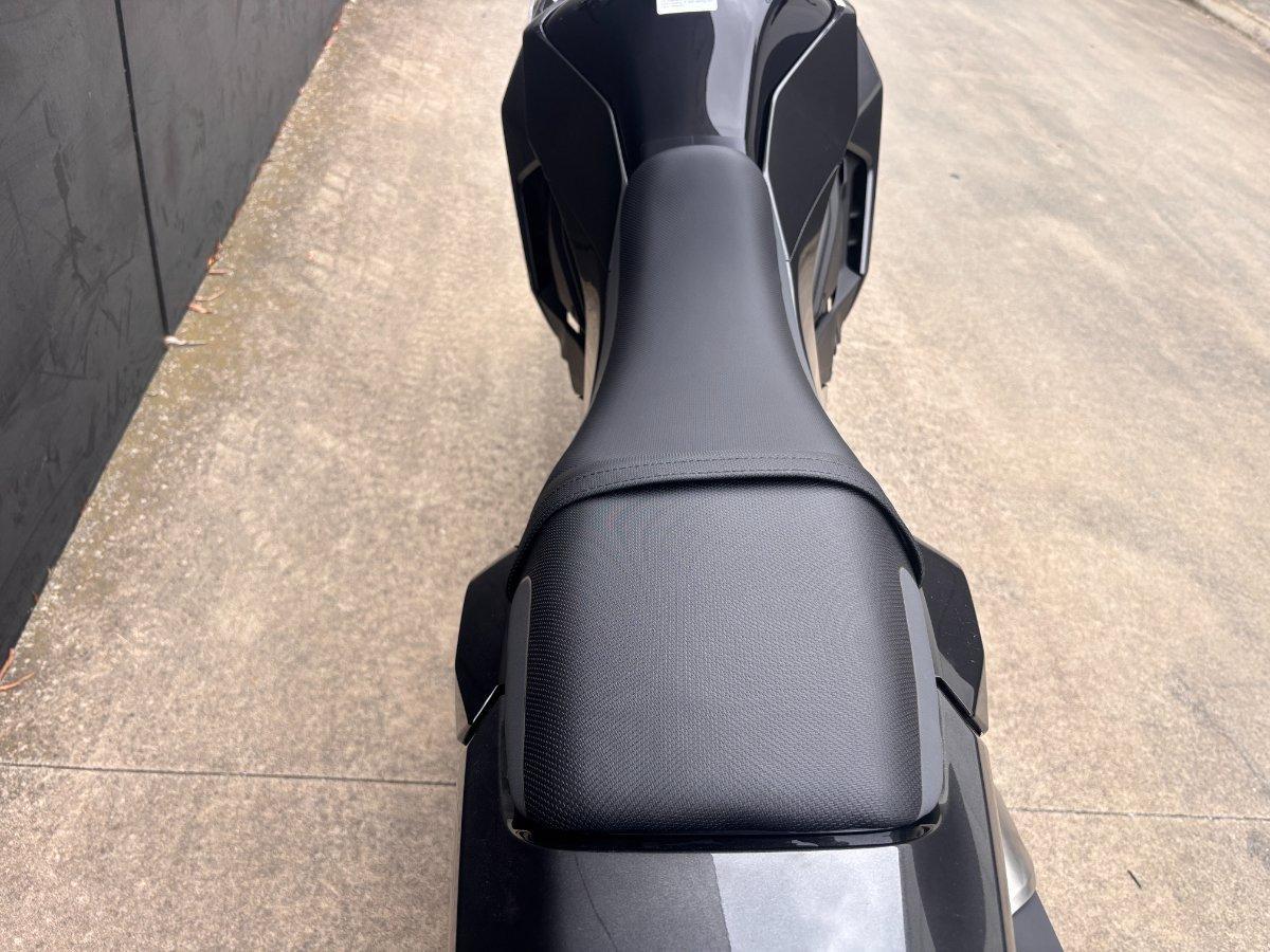 2026 KAWASAKI KLE500 SE DUAL SPORTS