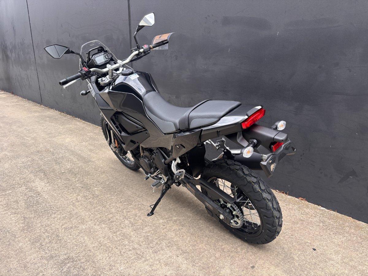 2026 KAWASAKI KLE500 SE DUAL SPORTS
