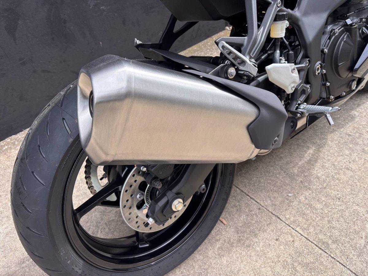 2026 KAWASAKI NINJA 400 ZX-4R SPORTS