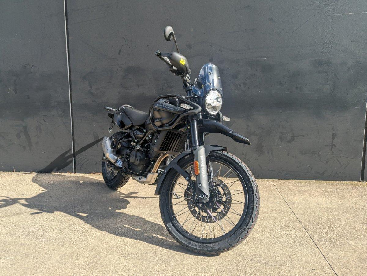 2026 ROYAL ENFIELD HIMALAYAN 450 450 MANA BLACK EDITION ROAD