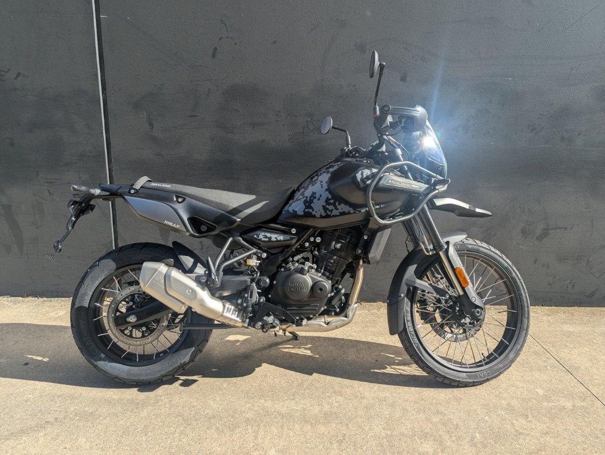 2026 ROYAL ENFIELD HIMALAYAN 450 450 MANA BLACK EDITION ROAD