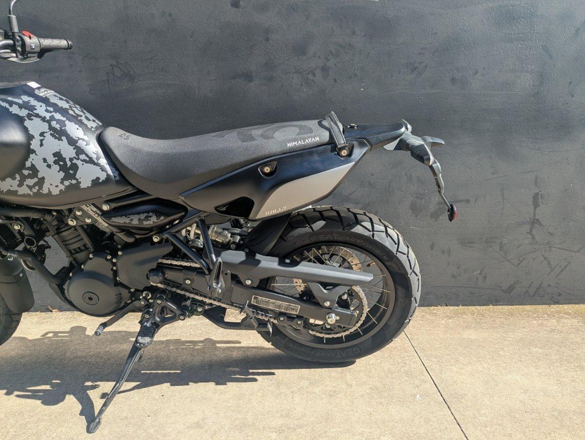 2026 ROYAL ENFIELD HIMALAYAN 450 450 MANA BLACK EDITION ROAD