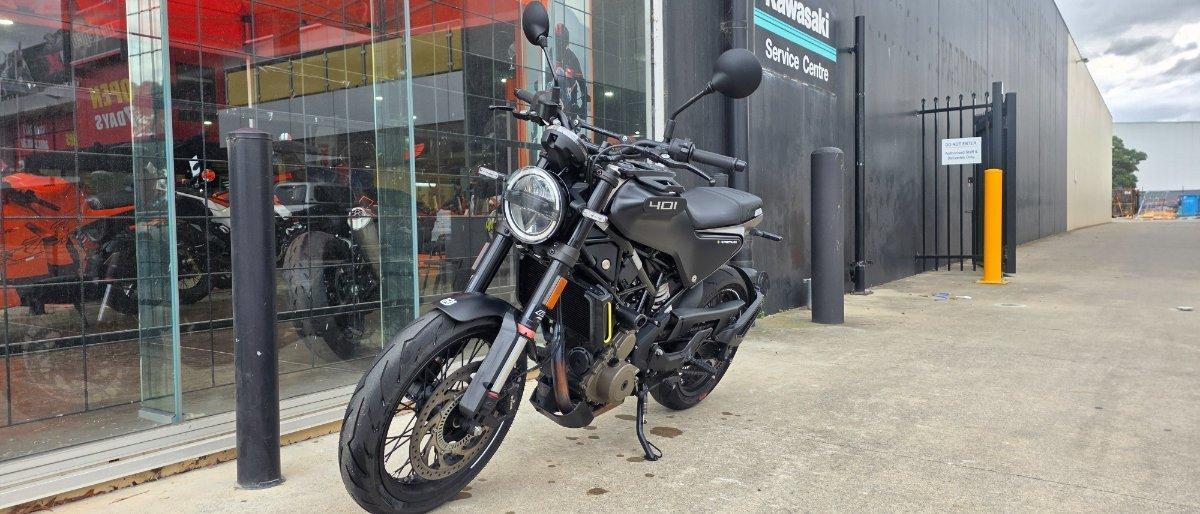 2022 HUSQVARNA SVARTPILEN 401 ROAD