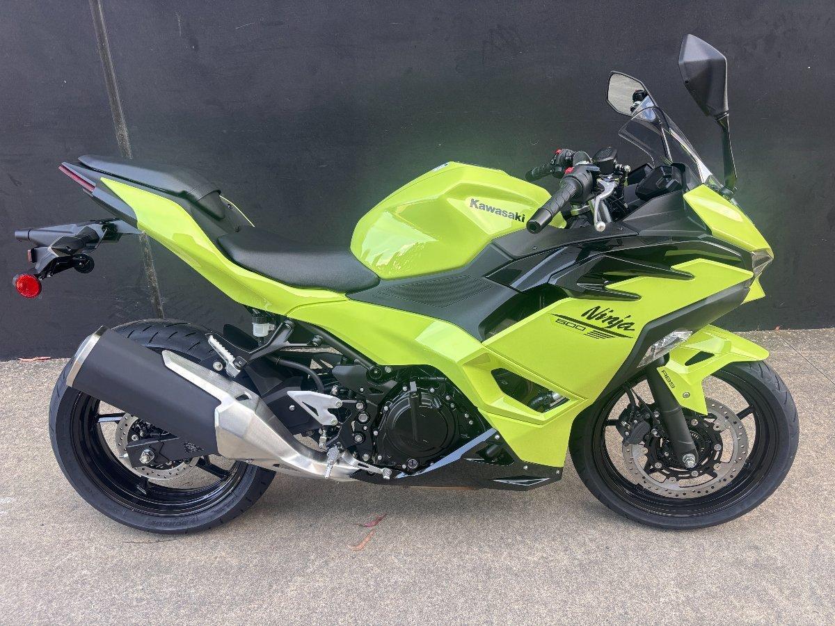 2026 KAWASAKI NINJA 500 SPORTS