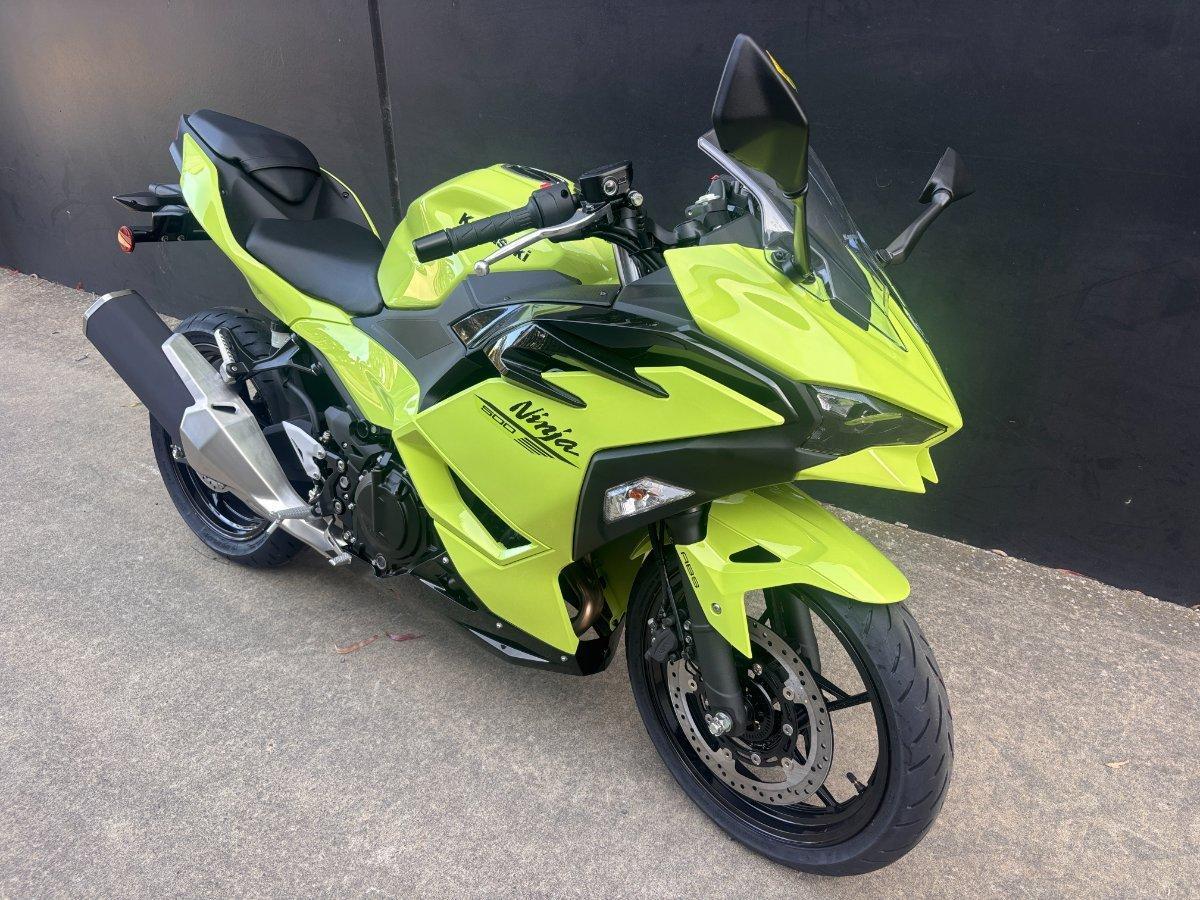2026 KAWASAKI NINJA 500 SPORTS