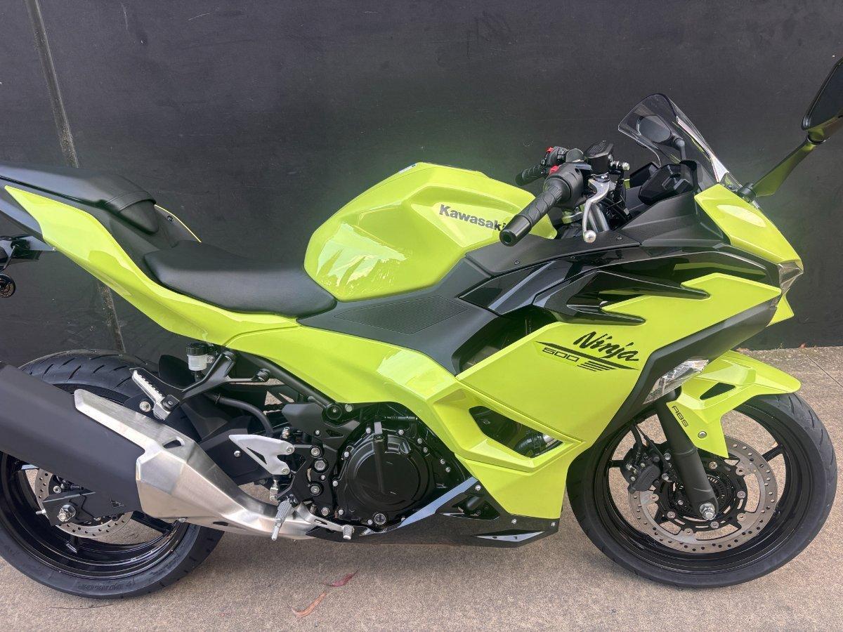 2026 KAWASAKI NINJA 500 SPORTS