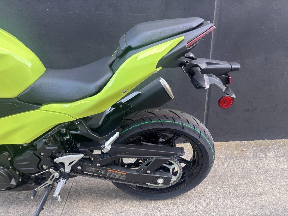 2026 KAWASAKI NINJA 500 SPORTS