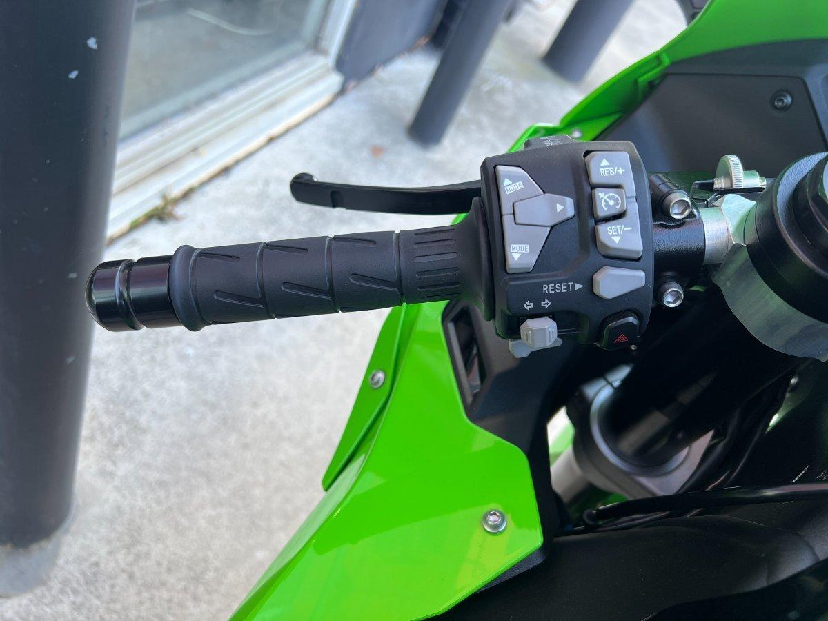 2025 KAWASAKI NINJA ZX-10R SPORTS
