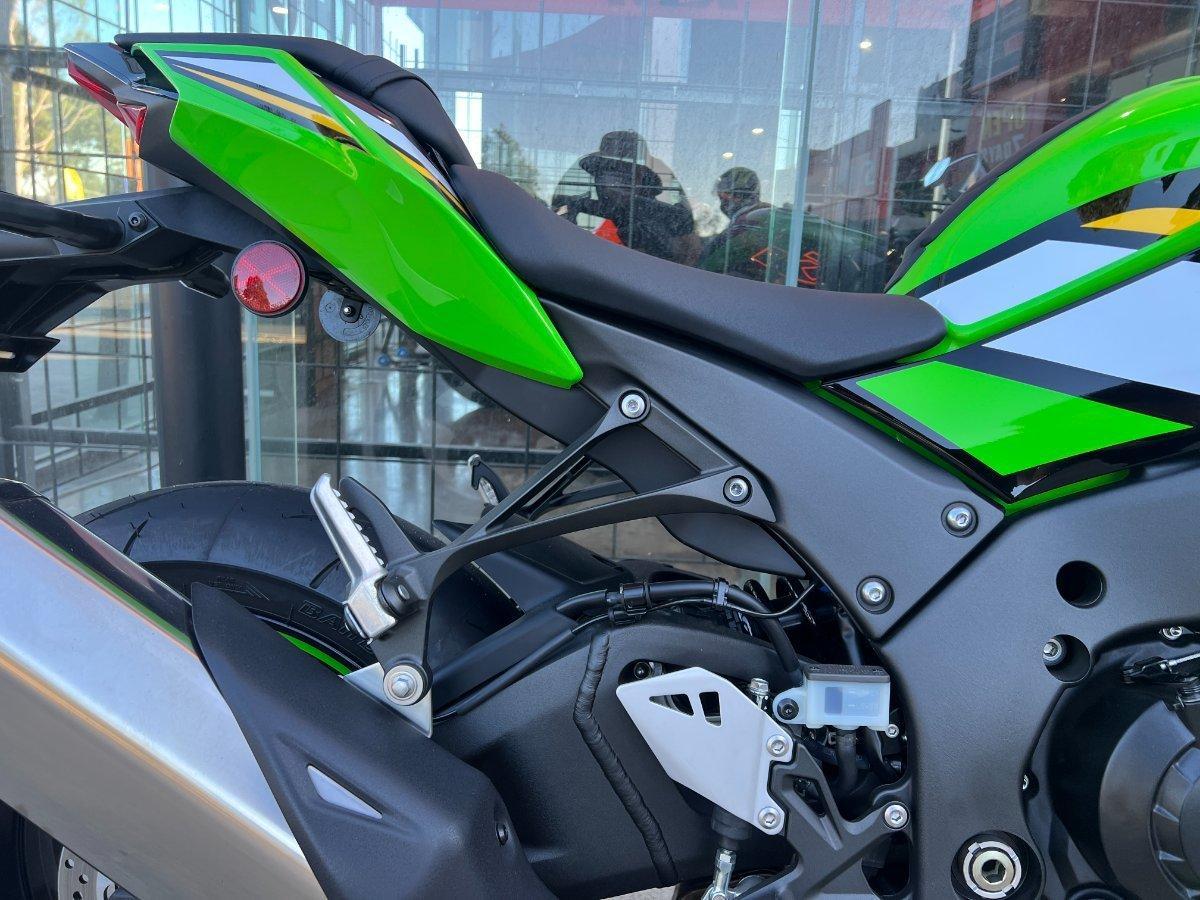 2025 KAWASAKI NINJA ZX-10R SPORTS
