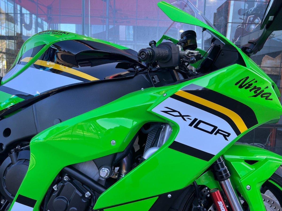 2025 KAWASAKI NINJA ZX-10R SPORTS