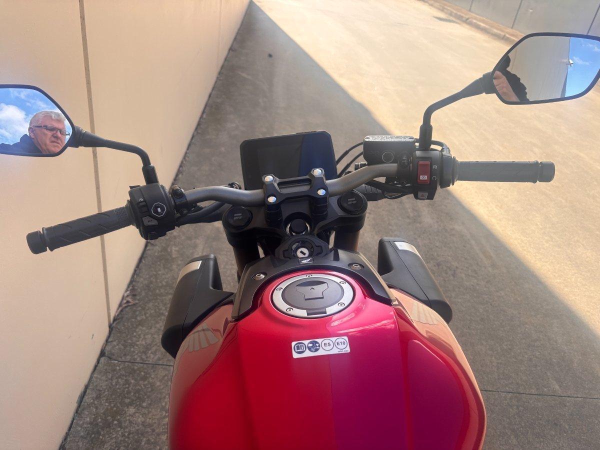 2025 HONDA CB650R SPORTS