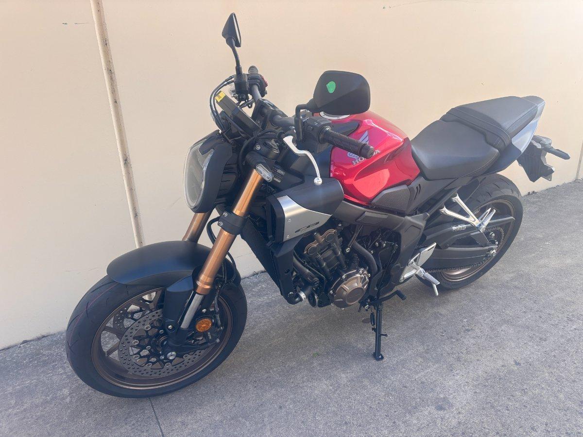 2025 HONDA CB650R SPORTS
